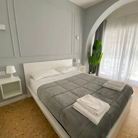 ベッド・アンド・ブレックファスト Quintino Sella バーリ